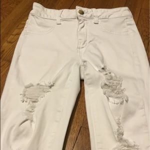 American Eagle distressed jean white  4
